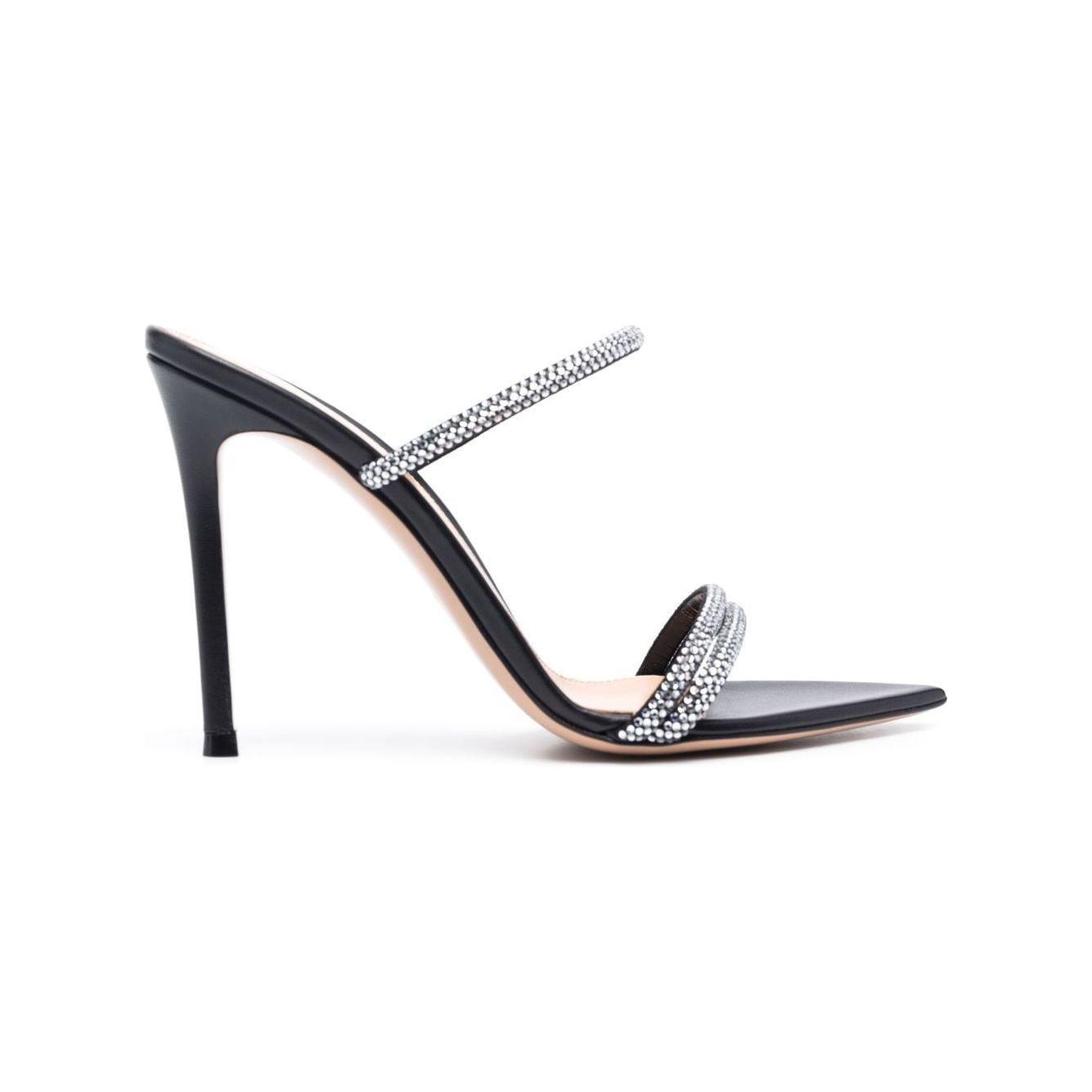 Gianvito Rossi Sandals Black Sandals Gianvito Rossi