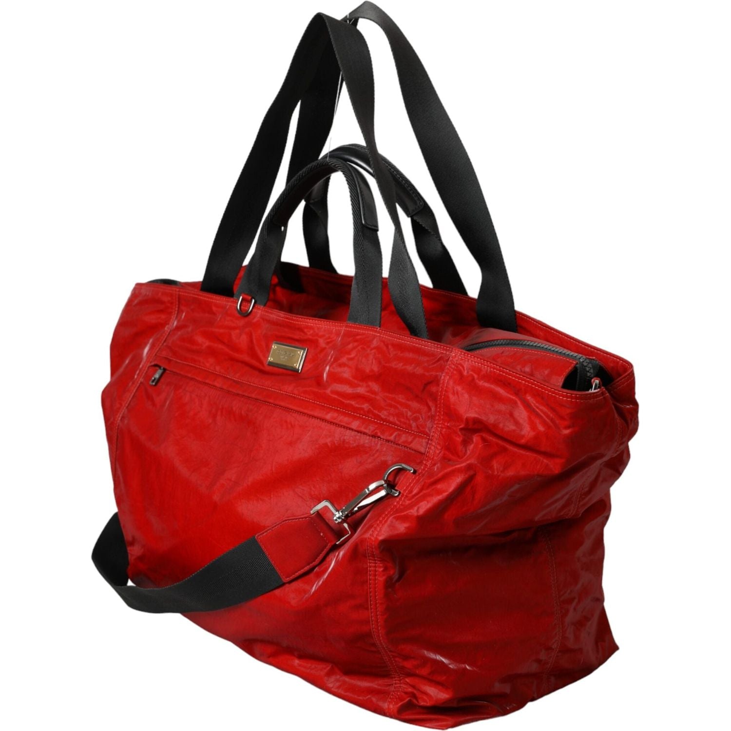 Front view with bag zipped and handles upright.