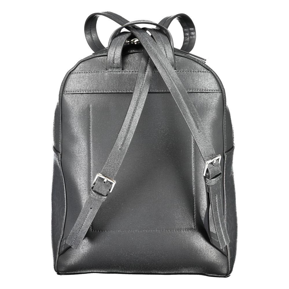 Front view with bag zipped and handles upright.