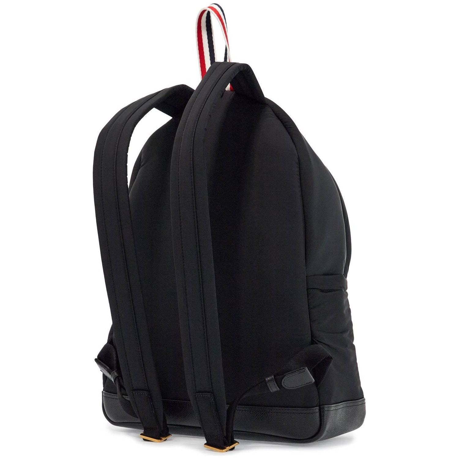 Front view with bag zipped and handles upright.